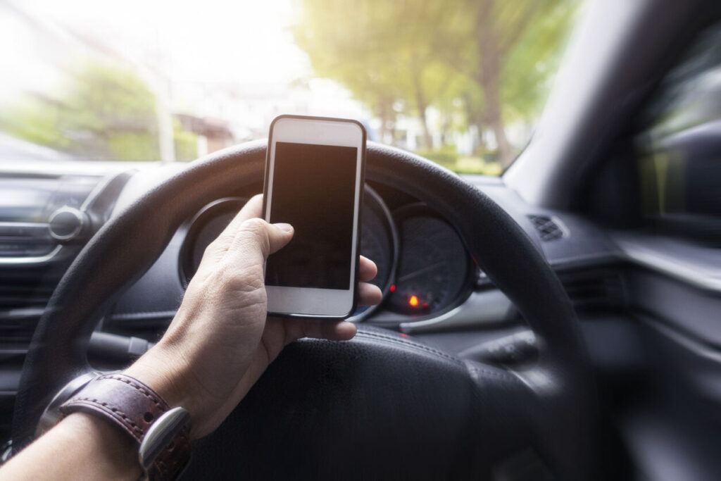 Distracted driving accidents example
